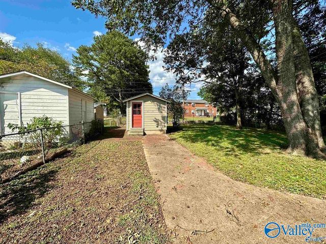1529 Mckinley Avenue, Huntsville, AL 35801