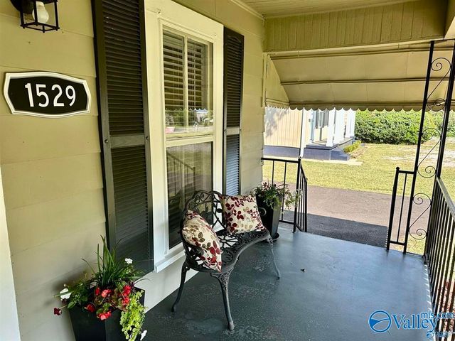 1529 Mckinley Avenue, Huntsville, AL 35801