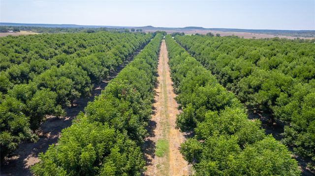 4155 W US Hwy 190B, San Saba, TX 76877