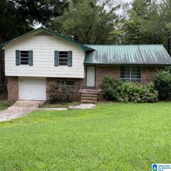 1018 HILLCREST DRIVE, Weaver, AL 36277