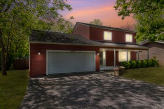 22315 W Terry Drive N, Lake Villa, IL 60046