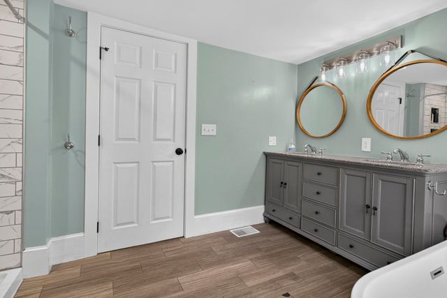 33 Border Street, Amherst, NH 03031