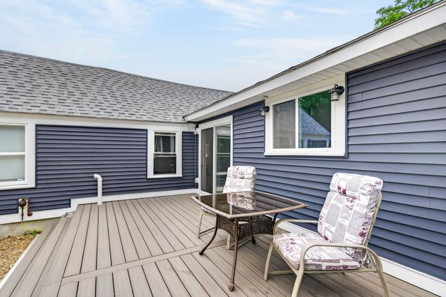 33 Border Street, Amherst, NH 03031
