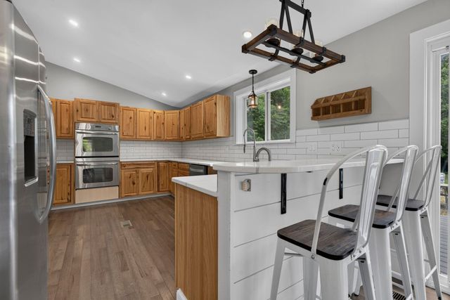 33 Border Street, Amherst, NH 03031