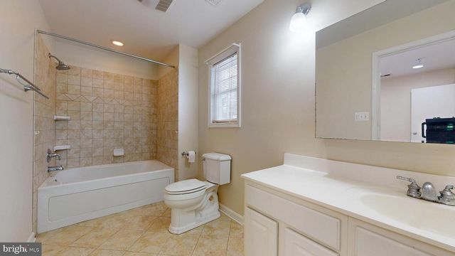 9521 BADGER AVE, Clinton, MD 20735