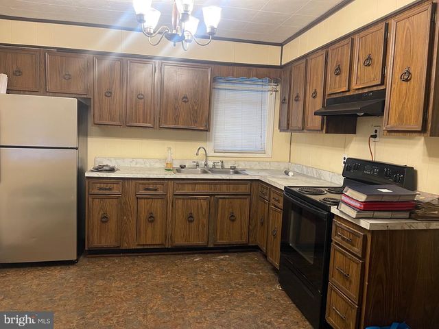 9521 BADGER AVE, Clinton, MD 20735