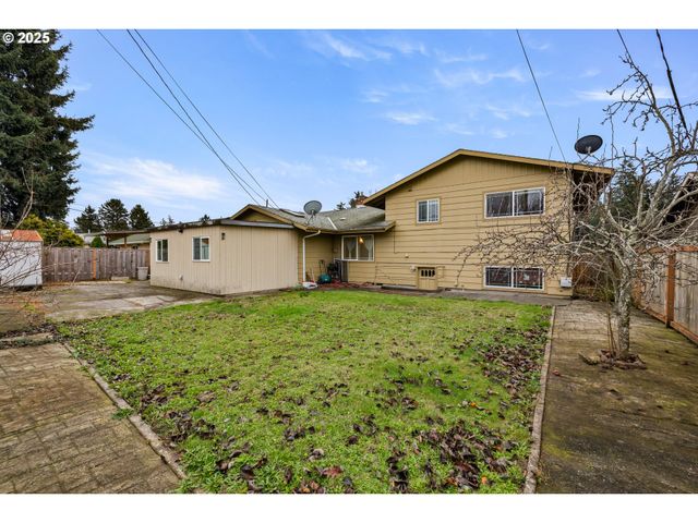 17705 Ne MULTNOMAH Dr, Portland, OR 97230