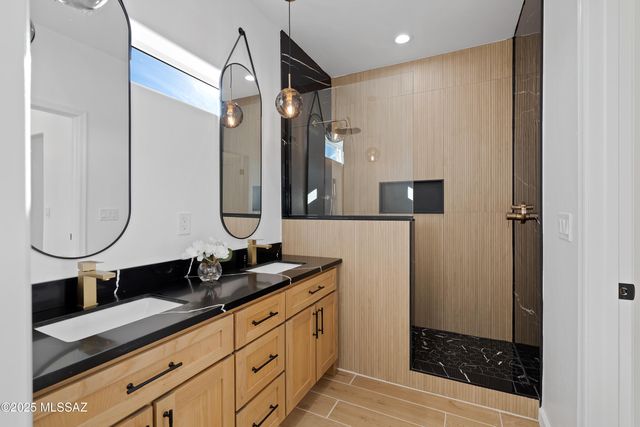 279 Rayo Ct A, Rio Rico, AZ 85648