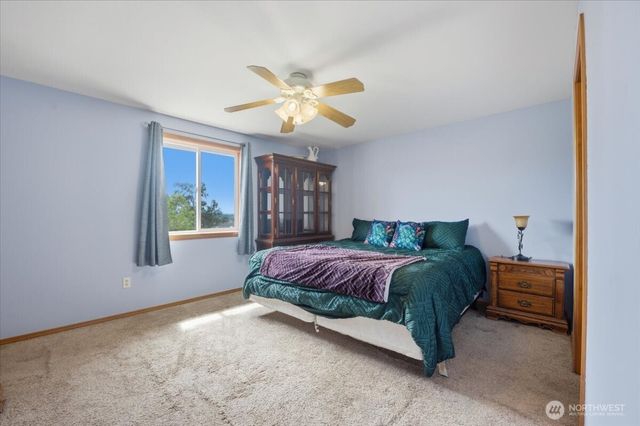 3226 64th Avenue NE, Marysville, WA 98270