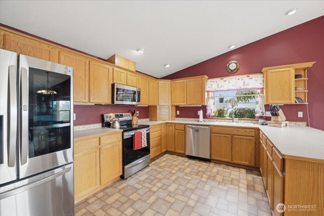 3226 64th Avenue NE, Marysville, WA 98270