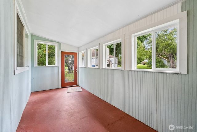 15007 67th Avenue NE, Arlington, WA 98223