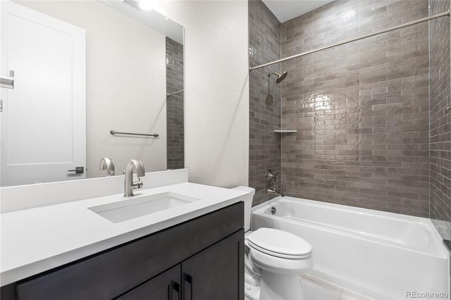 7340 Timberstone Street, Castle Pines, CO 80108