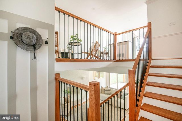 1240 VIKING DR N, Arnold, MD 21012