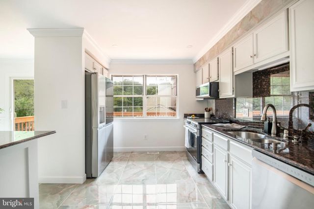 1240 VIKING DR N, Arnold, MD 21012