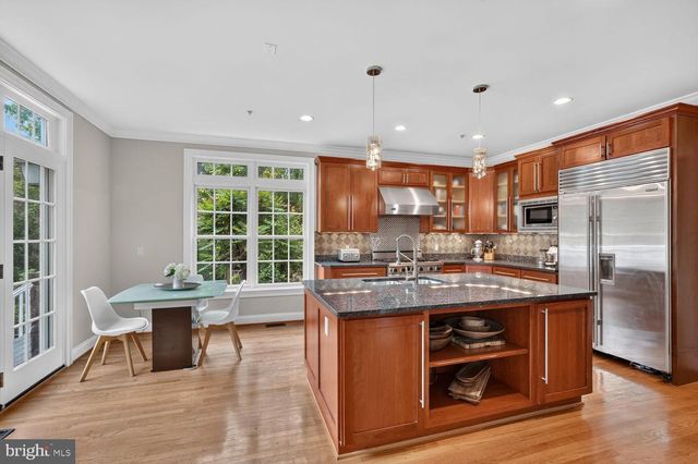 6202 WINDWARD PL, Bethesda, MD 20816