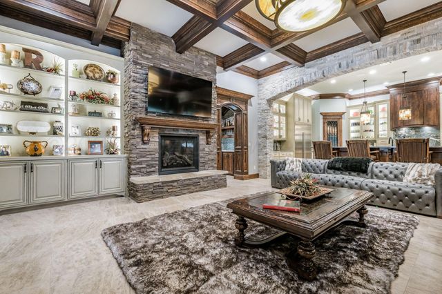 313 S SHORE Drive, Amarillo, TX 79118