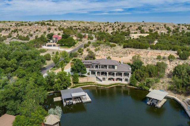 313 S SHORE Drive, Amarillo, TX 79118