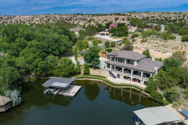313 S SHORE Drive, Amarillo, TX 79118