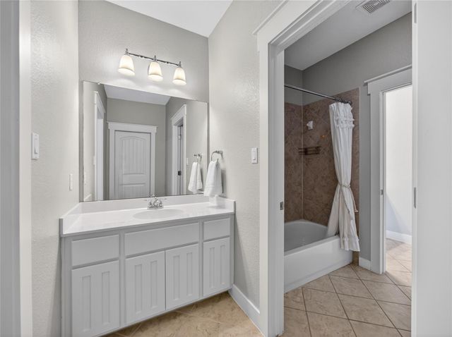 2711 Grand Oaks LOOP, Cedar Park, TX 78613