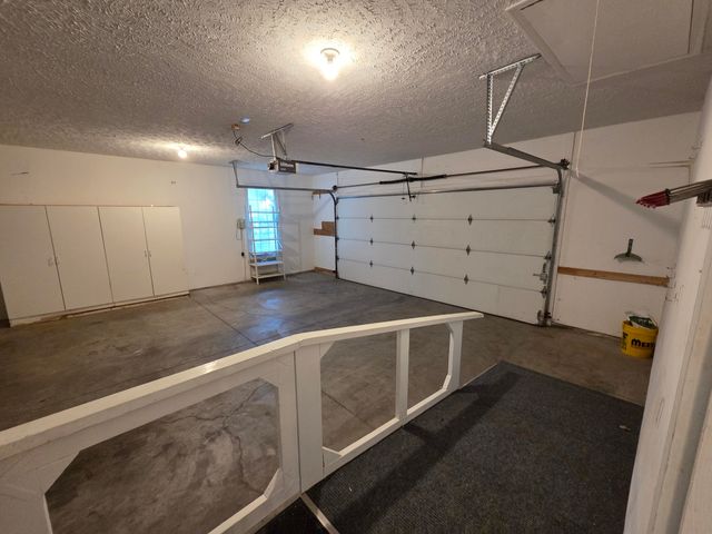 4719 S Clifton Court, Springfield, MO 65810