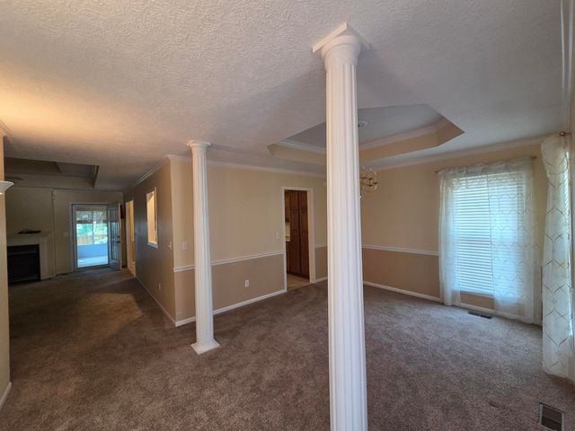 4719 S Clifton Court, Springfield, MO 65810