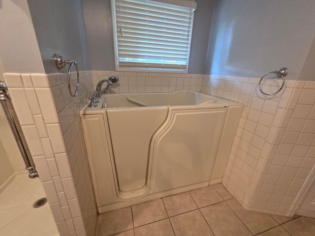 4719 S Clifton Court, Springfield, MO 65810