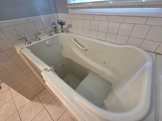 4719 S Clifton Court, Springfield, MO 65810