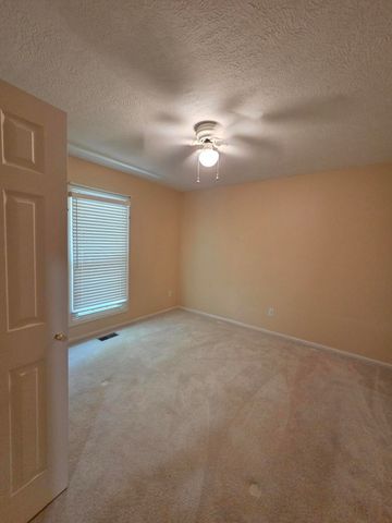 4719 S Clifton Court, Springfield, MO 65810