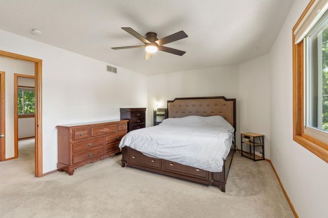 7657 N Shore Circle N, Forest Lake, MN 55025