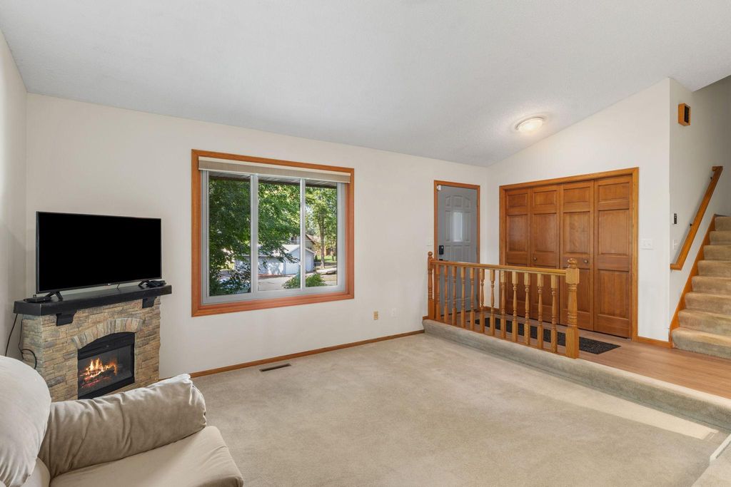 7657 N Shore Circle N, Forest Lake, MN 55025 — photo 4