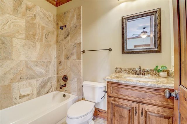 6219 Woodlake Drive, Buford, GA 30518