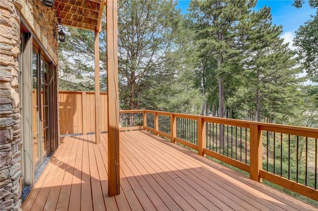 6219 Woodlake Drive, Buford, GA 30518