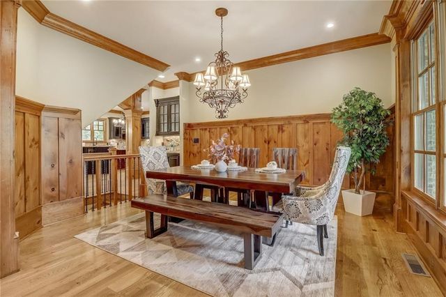 6219 Woodlake Drive, Buford, GA 30518