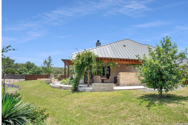 852 BOOMERANG CT, New Braunfels, TX 78132