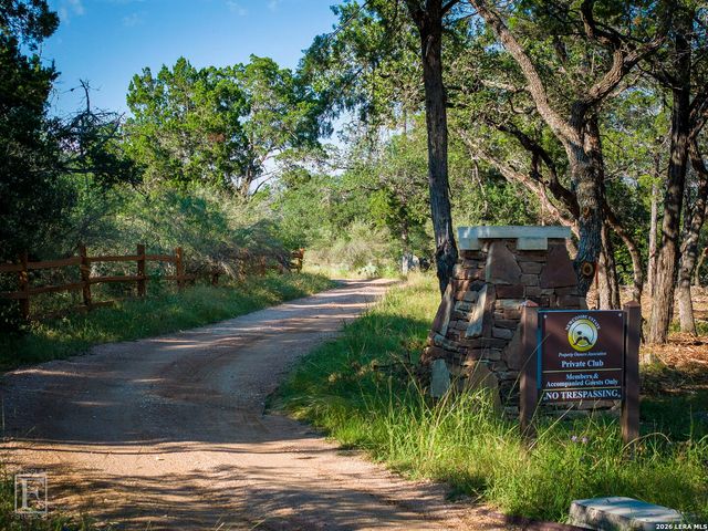 852 BOOMERANG CT, New Braunfels, TX 78132