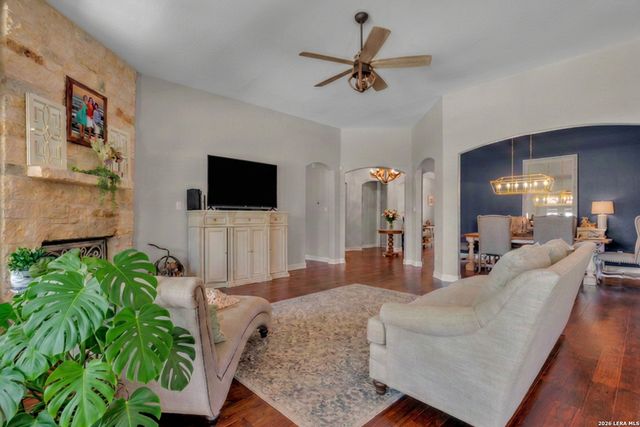 852 BOOMERANG CT, New Braunfels, TX 78132