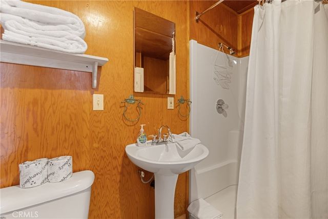 1005 Nana, Big Bear City, CA 92314