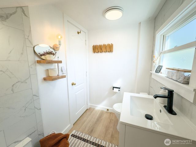 2127 8th Street, Bremerton, WA 98312