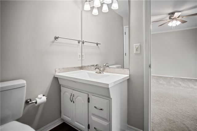 13897 Dogwood Drive, Fayetteville, AR 72704