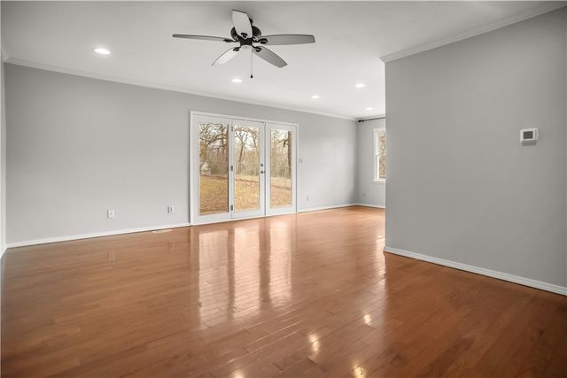 13897 Dogwood Drive, Fayetteville, AR 72704