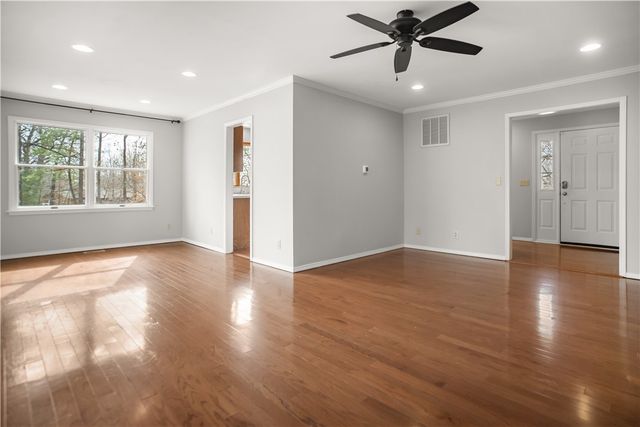 13897 Dogwood Drive, Fayetteville, AR 72704