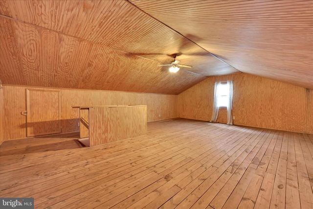 68 CENTER AVE, Schuylkill Haven, PA 17972