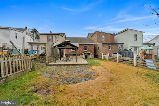 68 CENTER AVE, Schuylkill Haven, PA 17972