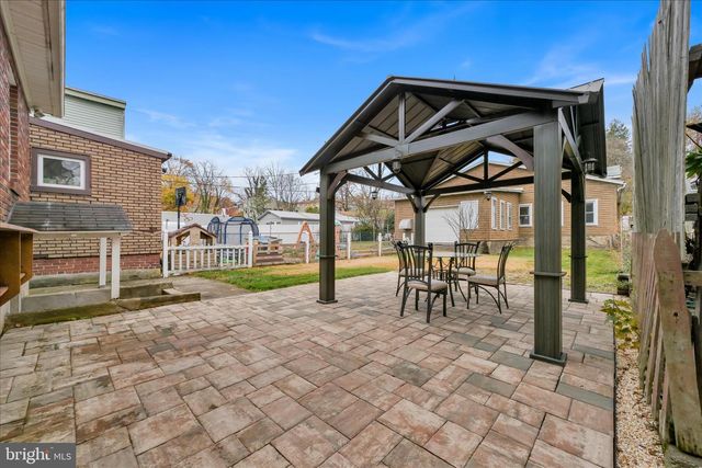 68 CENTER AVE, Schuylkill Haven, PA 17972