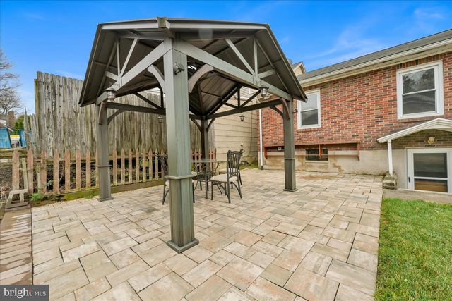 68 CENTER AVE, Schuylkill Haven, PA 17972