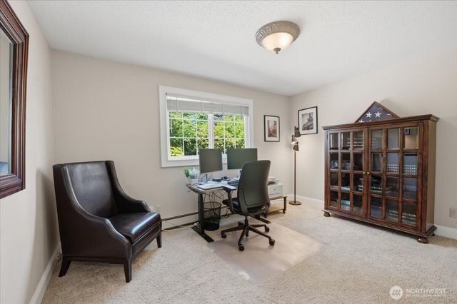 1024 Crestwood Lane, Fircrest, WA 98466