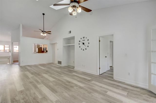 4408 MIDDLEBROOK ROAD 4408, Orlando, FL 32811