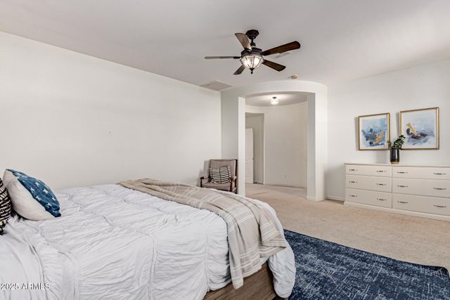 4080 E CANYON Way, Chandler, AZ 85249