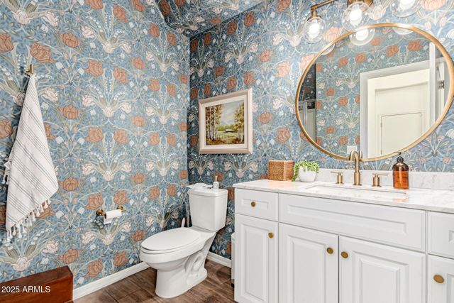 4080 E CANYON Way, Chandler, AZ 85249