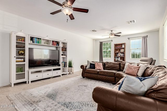 4080 E CANYON Way, Chandler, AZ 85249